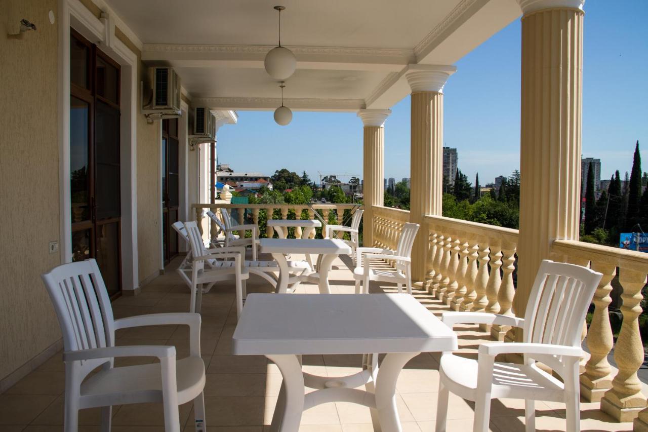 Hotel San Arda Гагра Экстерьер фото