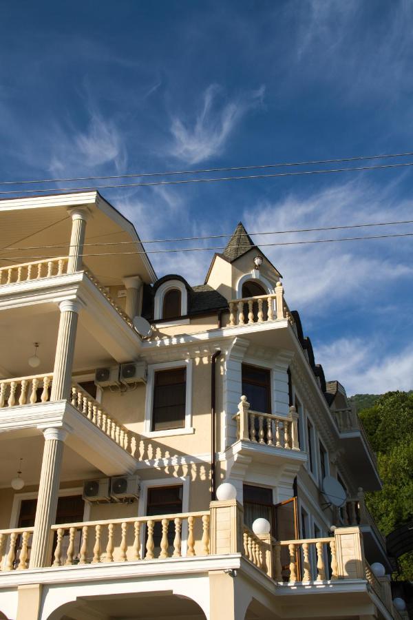 Hotel San Arda Гагра Экстерьер фото