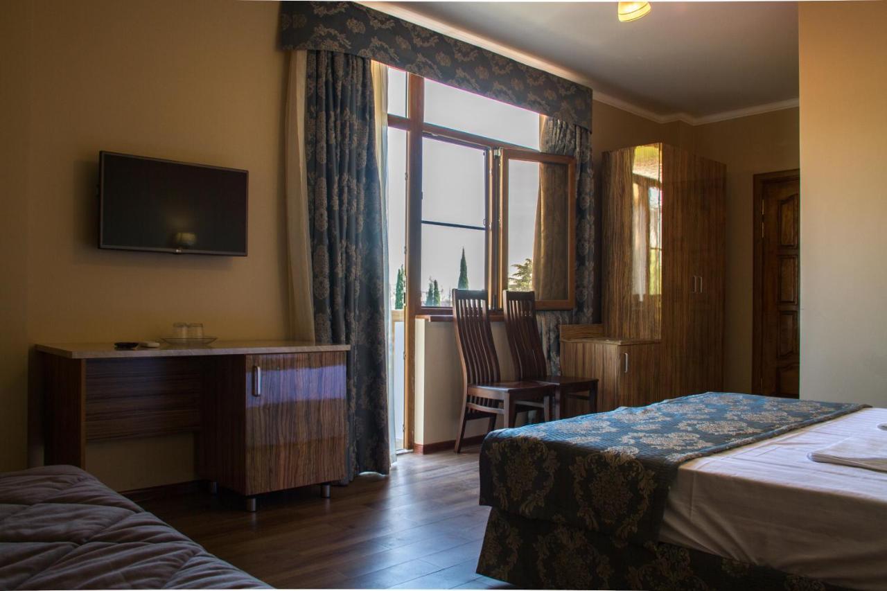 Hotel San Arda Гагра Экстерьер фото