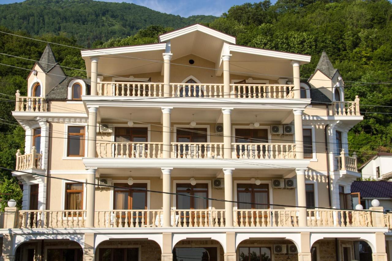Hotel San Arda Гагра Экстерьер фото