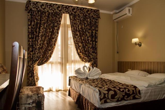 Hotel San Arda Гагра Экстерьер фото